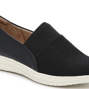 Women’s slip on sneakers, new in a box size 9,5